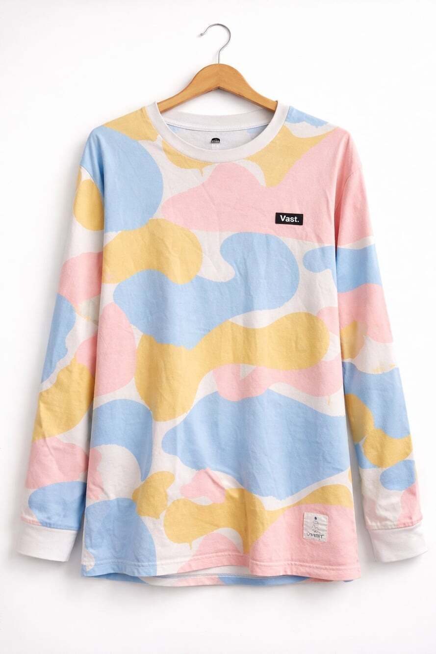 Vast Life T-Shirt Multi-color Long Sleeve Lightweight  Unisex Sz M NWT A116